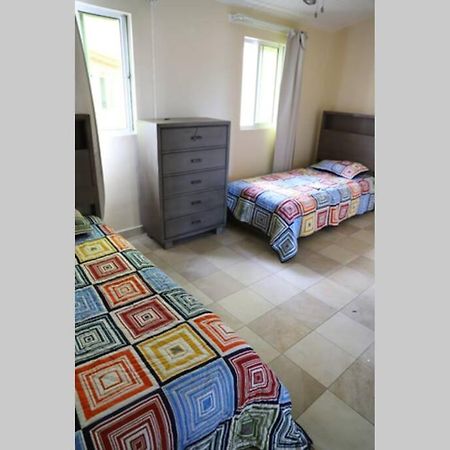 A Beautiful Villa In A Prime Location Of Jolly جولي هاربور المظهر الخارجي الصورة